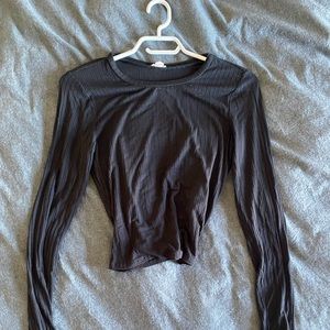 Black Long-Sleeves